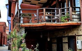 Varosi Guesthouse