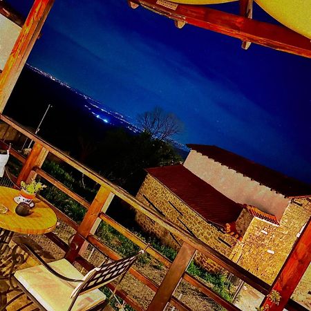 אדסה Varosi Guesthouse מראה חיצוני תמונה