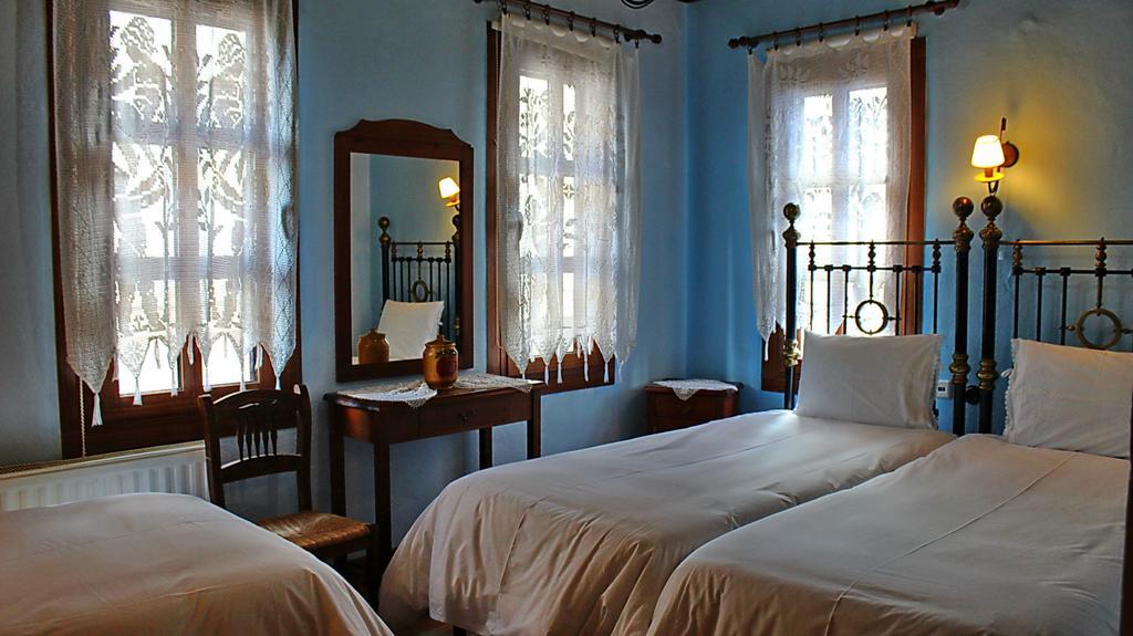 אדסה Varosi Guesthouse מראה חיצוני תמונה