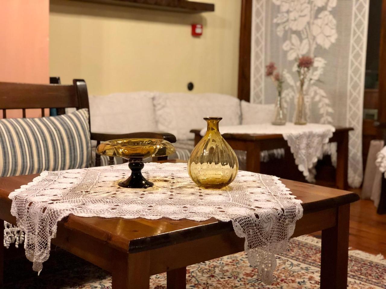 אדסה Varosi Guesthouse מראה חיצוני תמונה