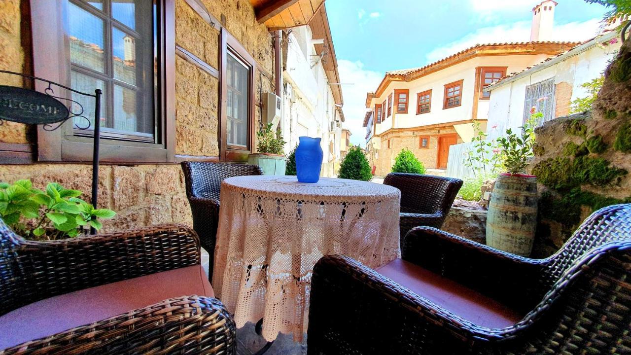 אדסה Varosi Guesthouse מראה חיצוני תמונה